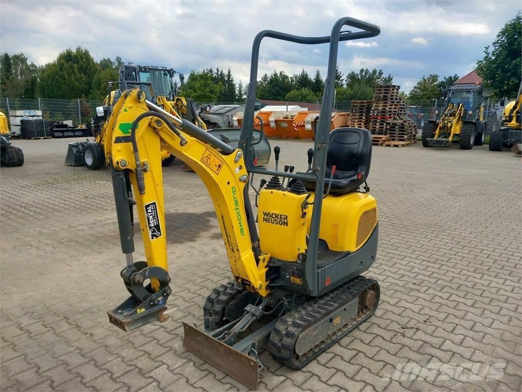 Wacker Neuson 803 Гусеничні екскаватори