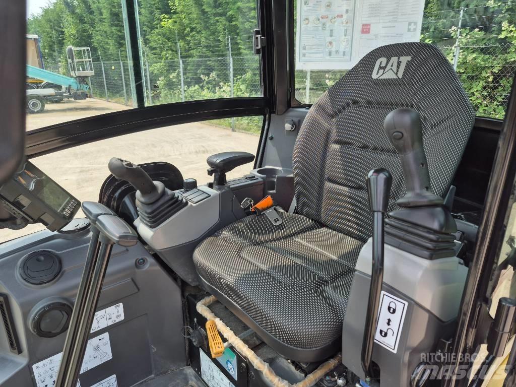 CAT 301.8 Міні-екскаватори < 7т