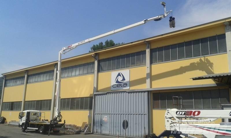Cela DT 30 Автовишки на базі вантажівки