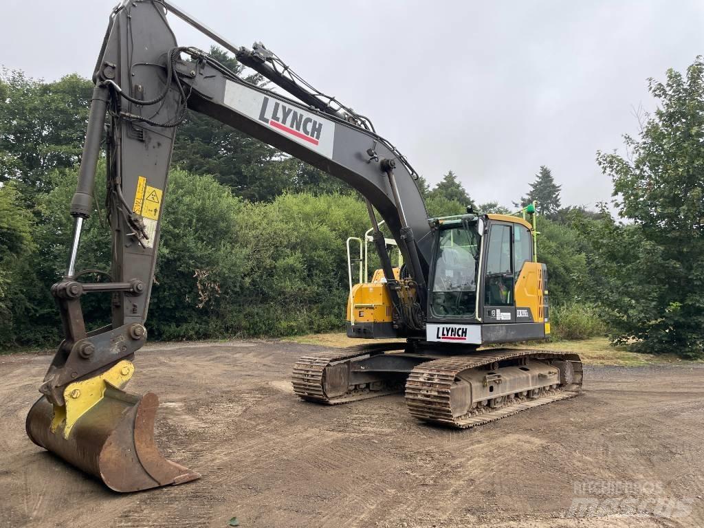 Volvo ECR 235 Гусеничні екскаватори