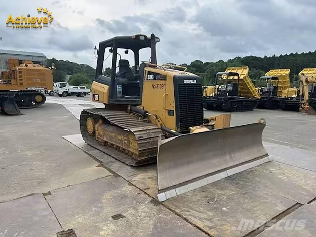 CAT D 3 K 2 Гусеничні бульдозери