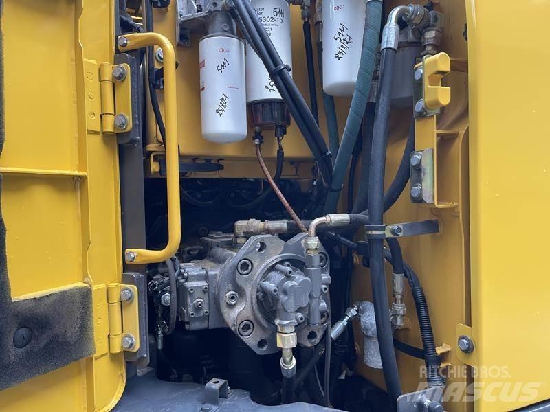 Volvo ECR 235 DL Гусеничні екскаватори