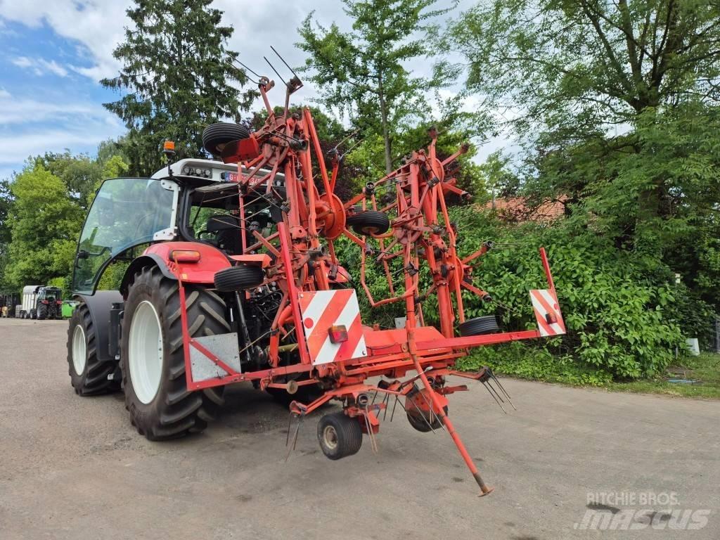 Kuhn GF 8501 MHO Граблі і сінозворушувачі