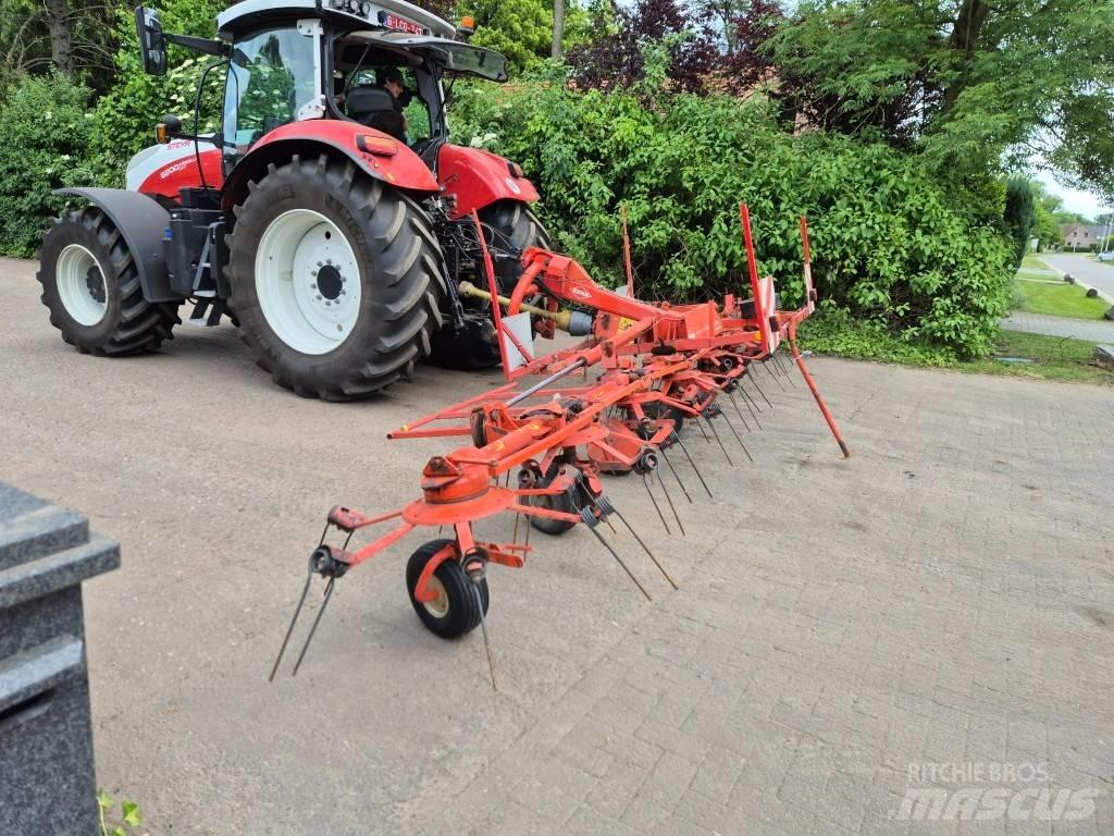 Kuhn GF 8501 MHO Граблі і сінозворушувачі