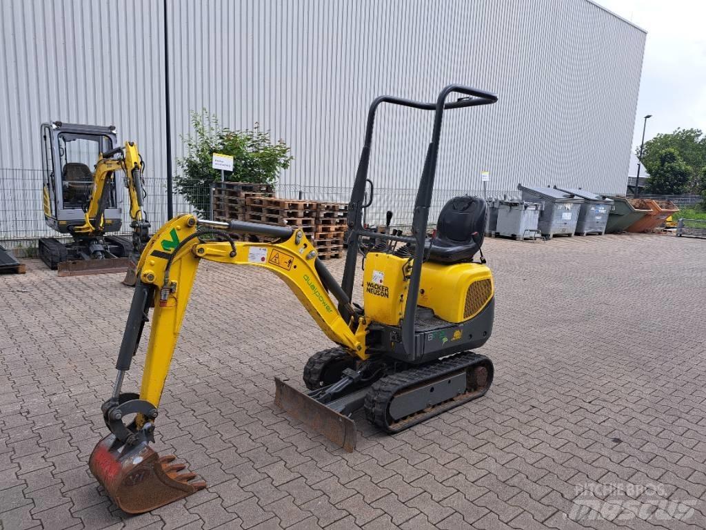 Wacker Neuson 803 Гусеничні екскаватори
