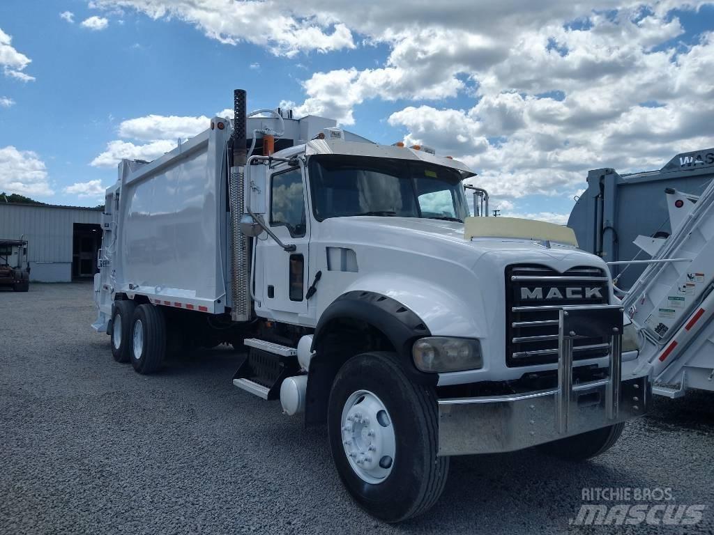 Mack GRANITE GU713 Сміттєвози