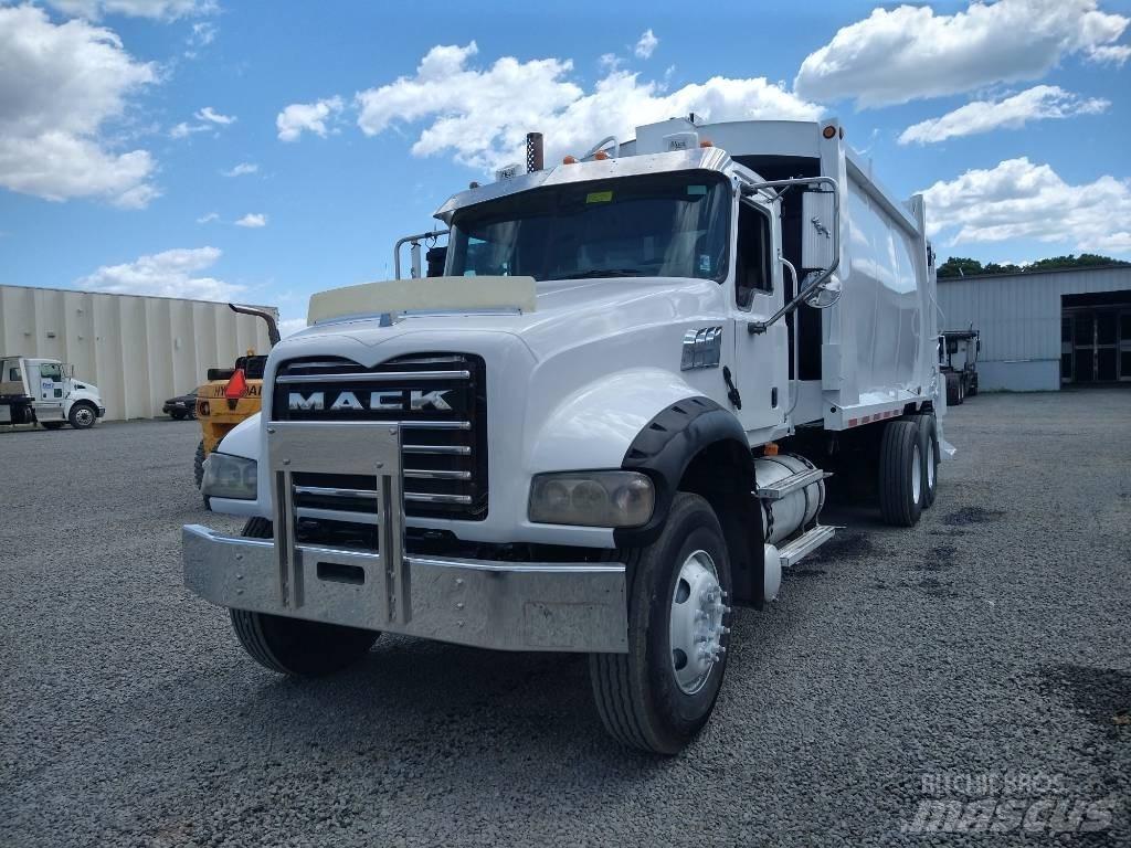 Mack GRANITE GU713 Сміттєвози