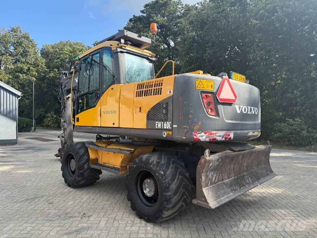 Volvo EW 160 C Колісні екскаватори