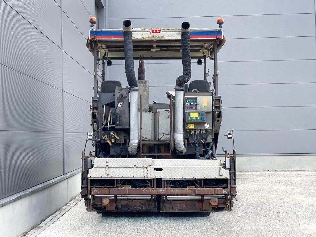 ABG 7820B Асфальтовкладачі