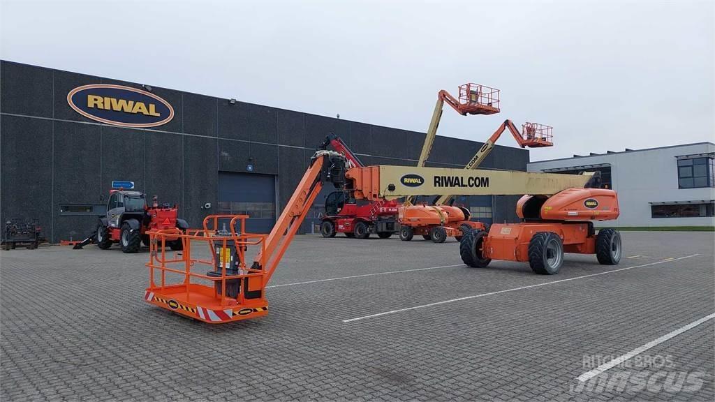 JLG 1350SJP Телескопічні підйомники