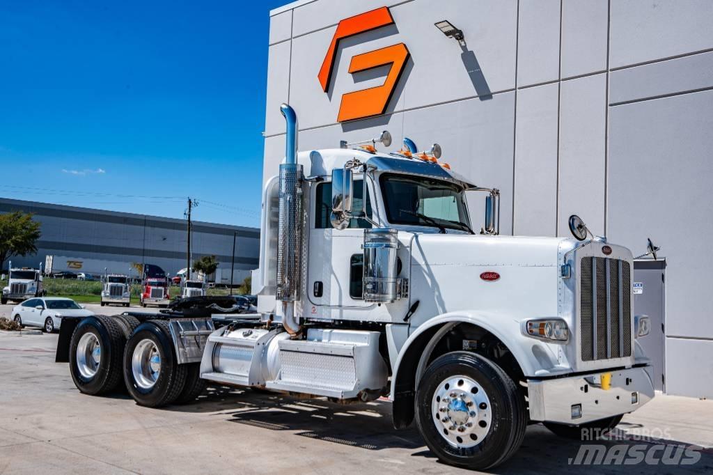 Peterbilt 389 Тягачі