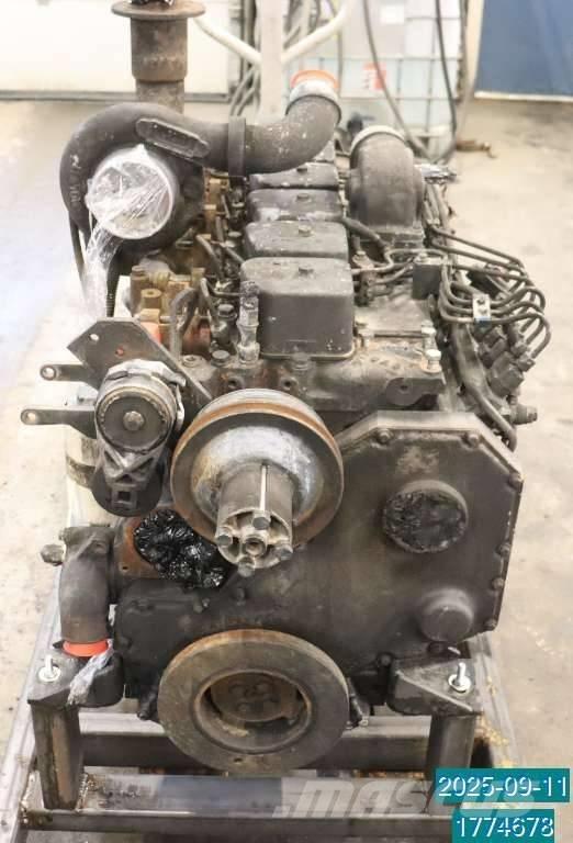 Huddig 1160 Двигуни