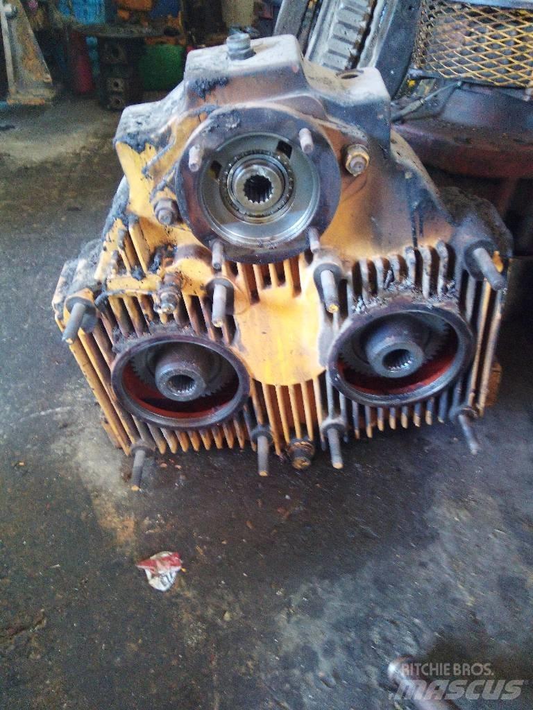 Liebherr R 954 B HD Коробка передач
