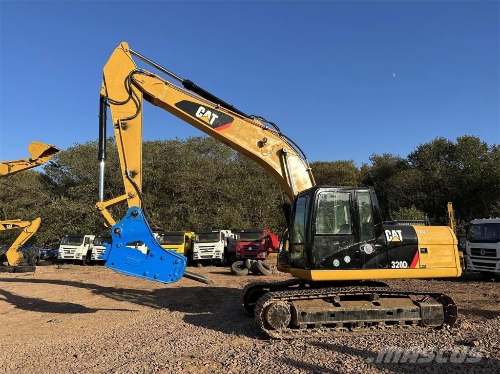 CAT 320 DL Гусеничні екскаватори