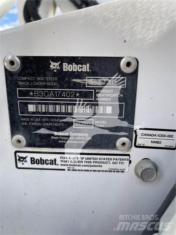 Bobcat T740 Міні-навантажувачі