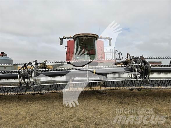 Case IH 8250 Зернозбиральні комбайни