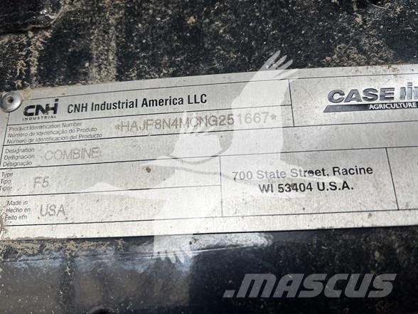 Case IH 8250 Зернозбиральні комбайни