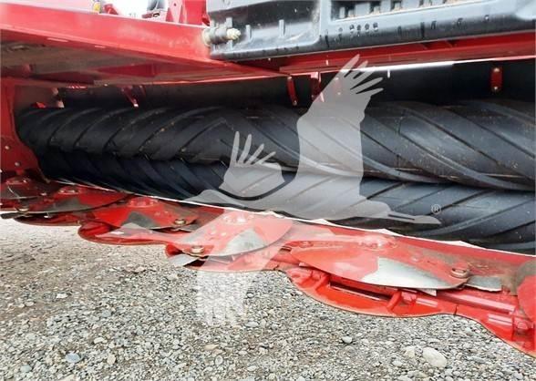 Case IH DC163 Рядкові жатки