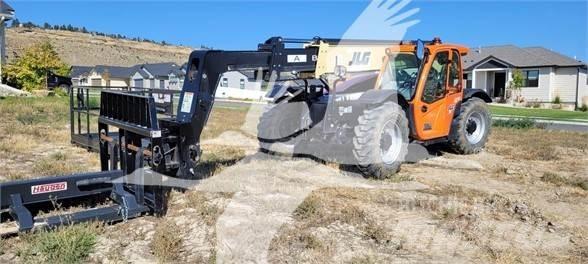 JLG 742 Телескопічні навантажувачі