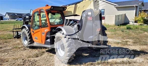 JLG 742 Телескопічні навантажувачі