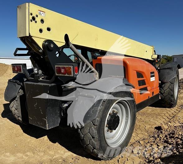 JLG G6-42A Телескопічні навантажувачі