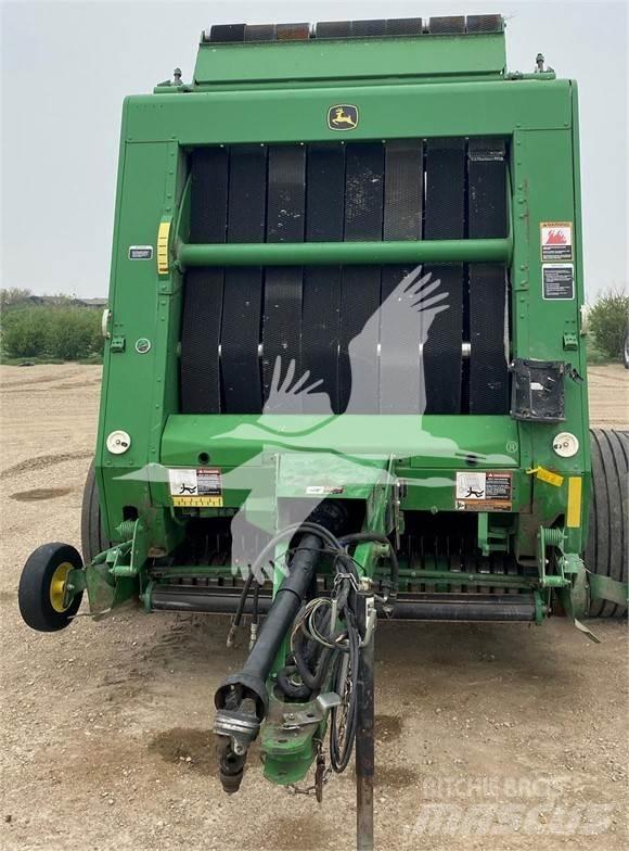 John Deere 568 Рулонні прес-підбирачі