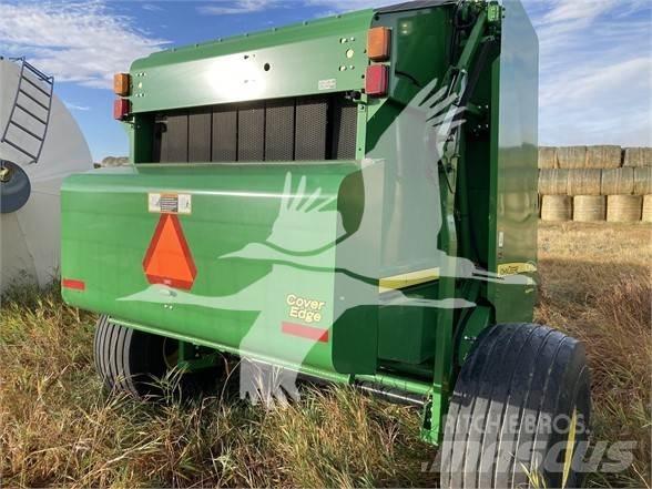 John Deere 569 Рулонні прес-підбирачі
