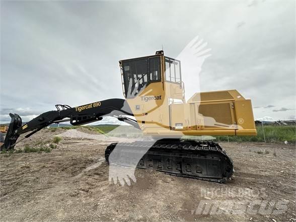 Tigercat 890 Лісонавантажувачі