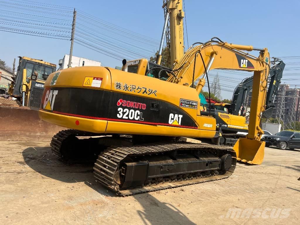CAT 320 C Гусеничні екскаватори