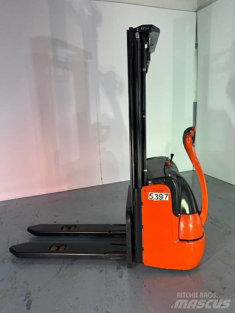 Linde L10 Ручний візок