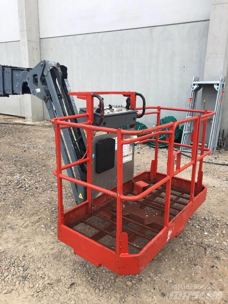 SkyJack SJ 66 T Колінчаті підйомники