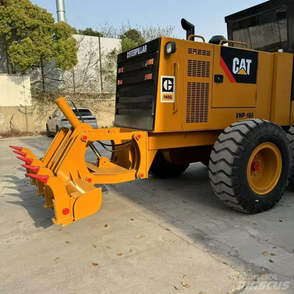 CAT 140 G Грейдери