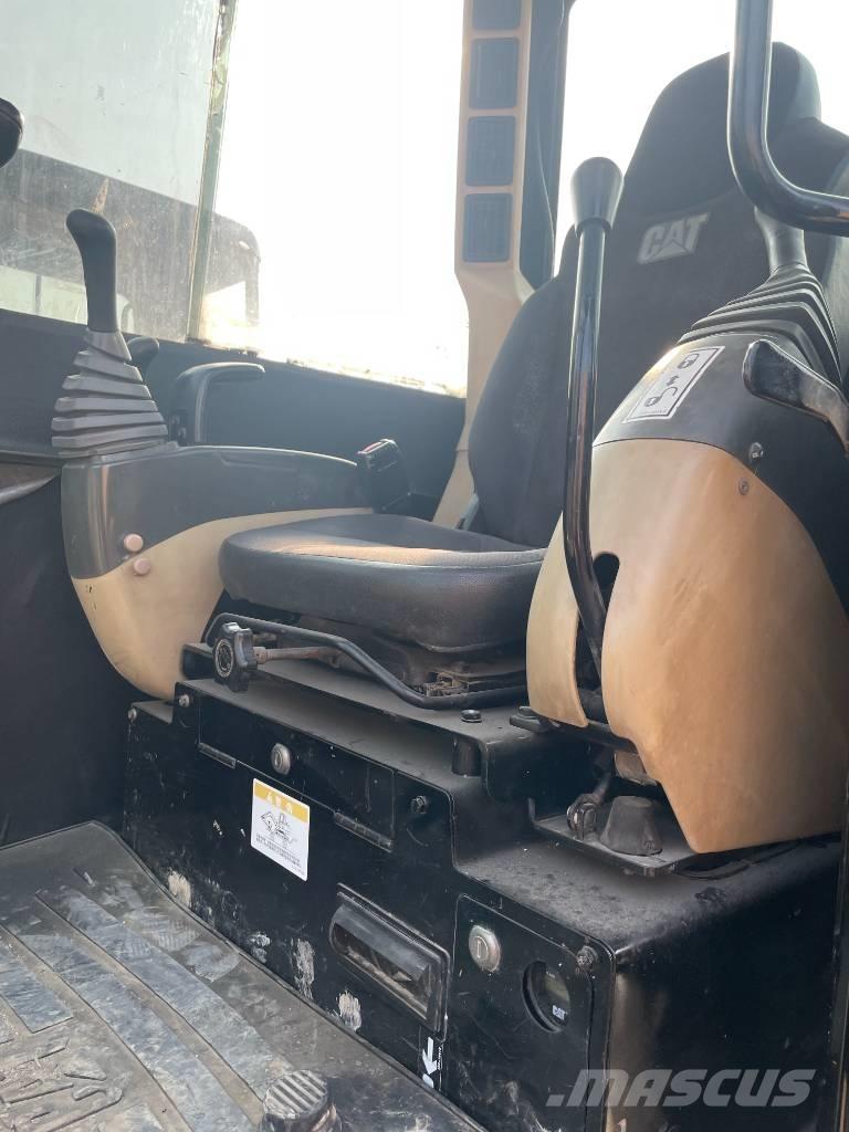 CAT 306 Міні-екскаватори < 7т