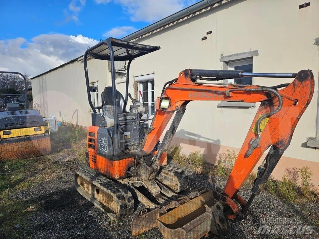 Hitachi ZX 19 U Міні-екскаватори < 7т
