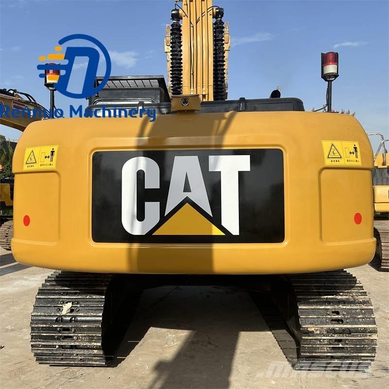 CAT 320 D2 Гусеничні екскаватори