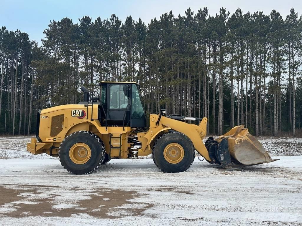 CAT 950 Фронтальні навантажувачі