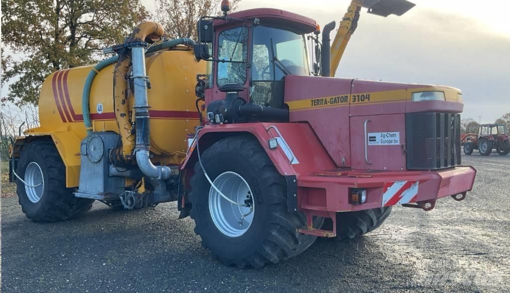 TerraGator TG 3104 Інші машини для розсіювання добрив