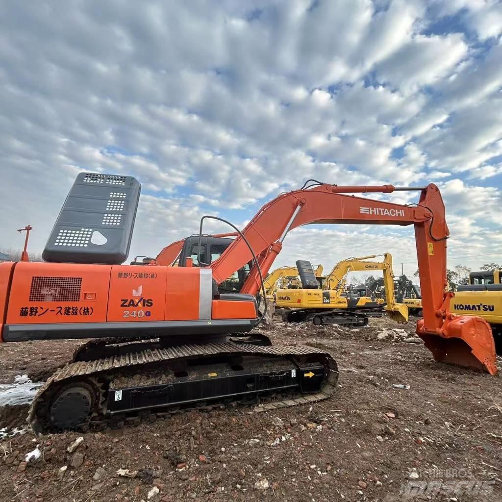Hitachi ZX 240 Гусеничні екскаватори