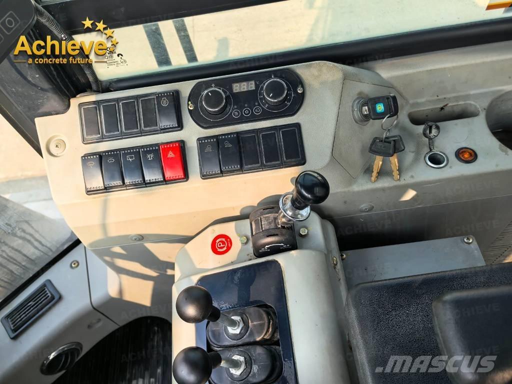 SEM 665f Фронтальні навантажувачі