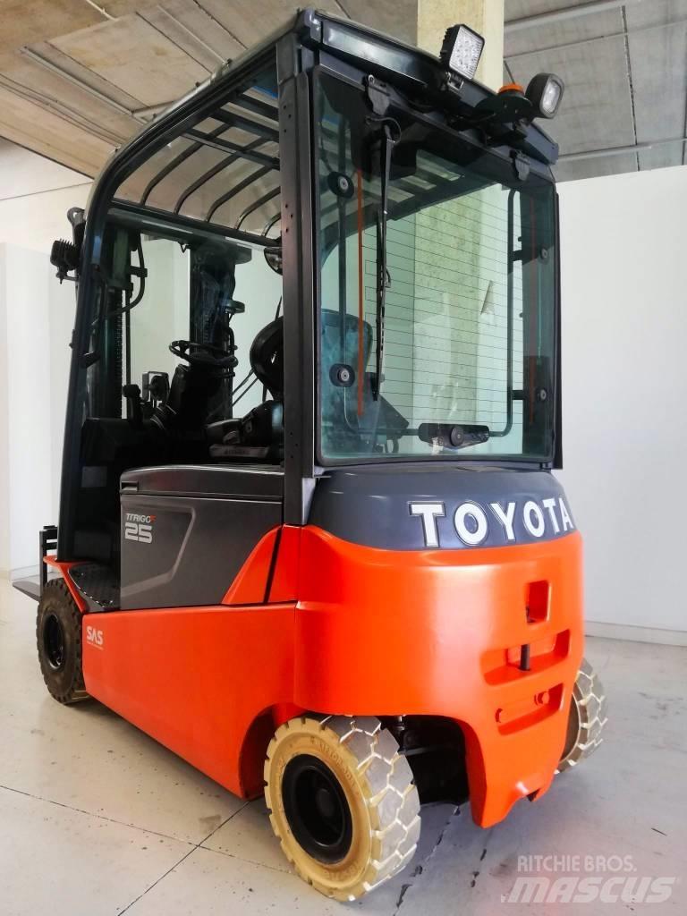 Toyota 8 FB MT 25 Електронавантажувачі