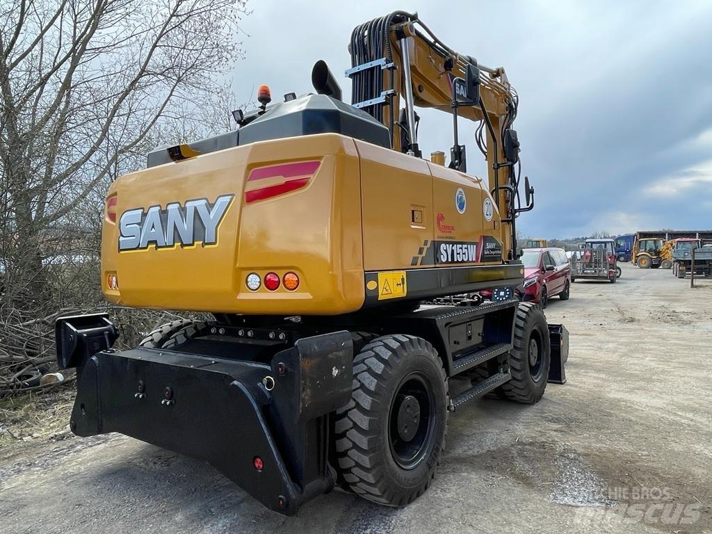 Sany SY155W Колісні екскаватори