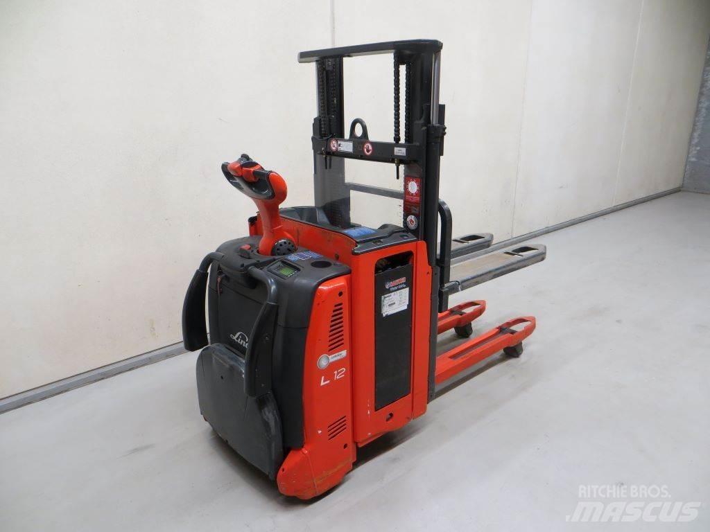 Linde L12L AP Самохідні електроштабелери