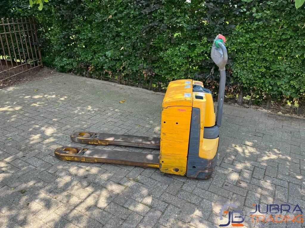 Jungheinrich EJE 118 Ручний візок