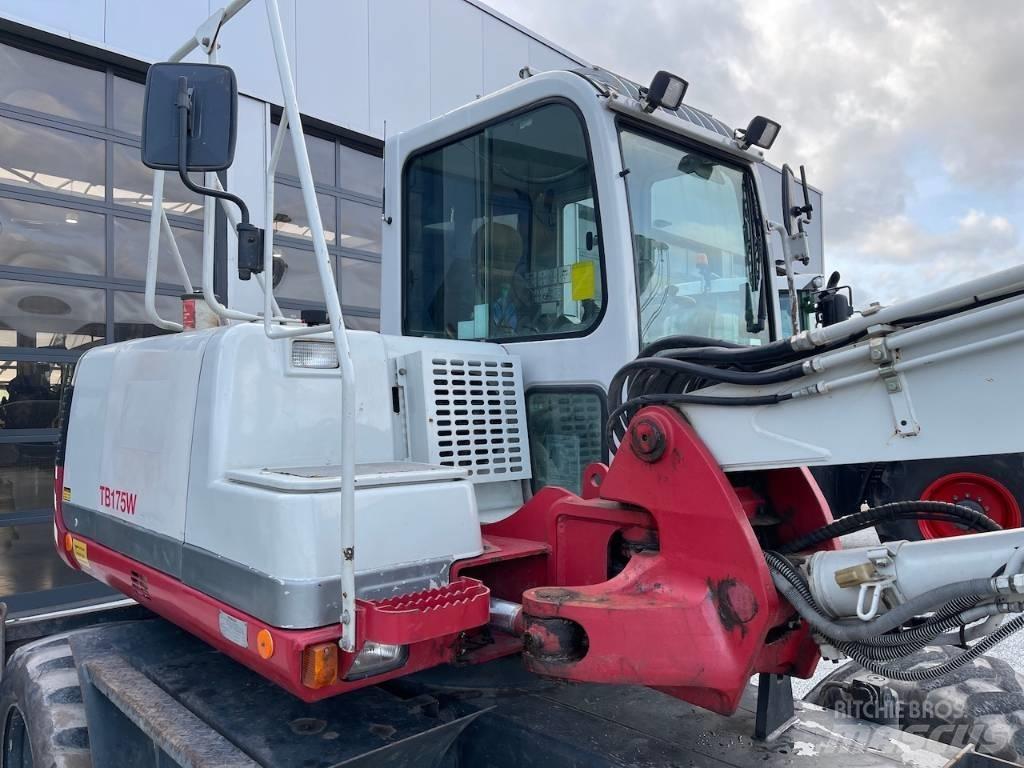 Takeuchi TB175W Середні екскаватори 7т. - 12т.