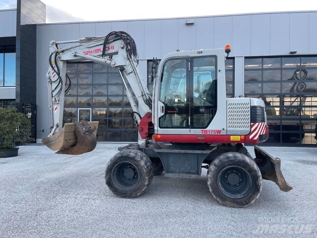 Takeuchi TB175W Середні екскаватори 7т. - 12т.