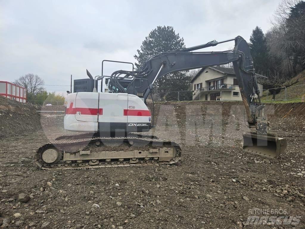 Doosan DX 235 LCR Гусеничні екскаватори
