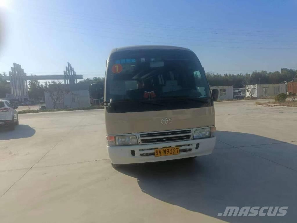 Toyota Coaster Bus Мікроавтобуси