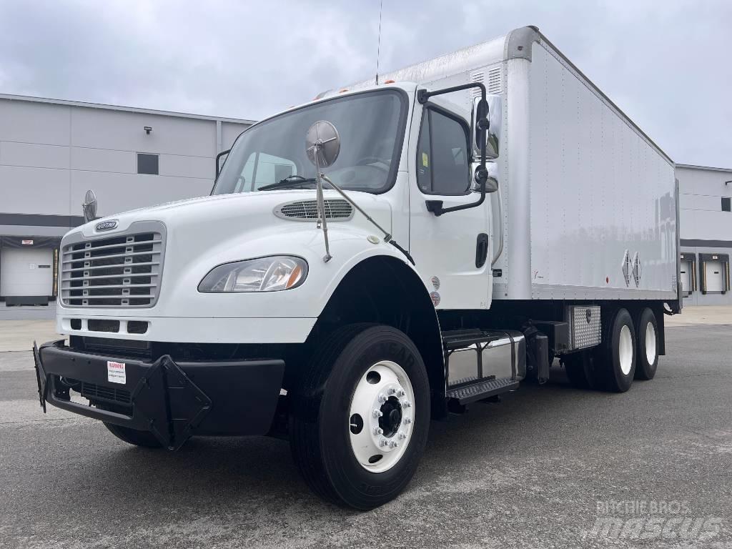 Freightliner M 106 Фургони