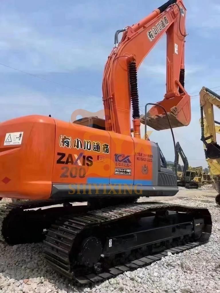 Hitachi ZX 200-3 Гусеничні екскаватори
