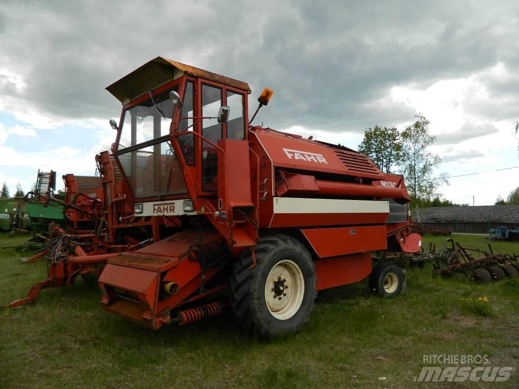 Deutz-Fahr 1302 Зернозбиральні комбайни